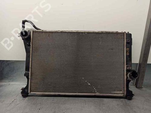 Used Water radiator TOYOTA COROLLA Verso (ZER_, ZZE12_, R1_) 2.2 D-4D (AUR10_, AUR10R) (136 hp) 30458643