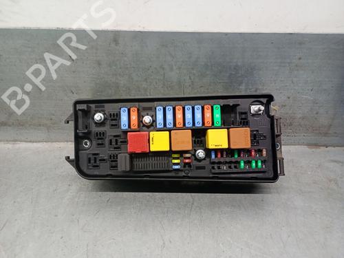 Used Fuse box OPEL VECTRA C GTS (Z02) 2.0 16V Turbo (F68) (175 hp) 25272862