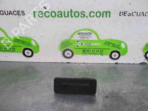 Used Tailgate handle CITROËN C4 CACTUS 1.2 THP 110 (110 hp) 2680238