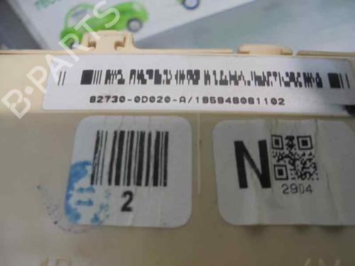 Fuse box TOYOTA YARIS (_P1_) 1.0 (SCP10_, SCP10R) | BP3511842E1 