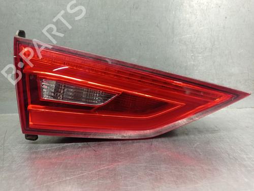 Venstre baglygte AUDI A3 Limousine (8VS, 8VM) 1.6 TDI (110 hp) 27604241