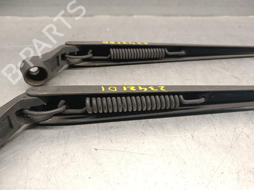 Front windshield wiper arm TOYOTA YARIS (_P1_) 1.3 (NCP10, SCP12_) | BP28318986C143 