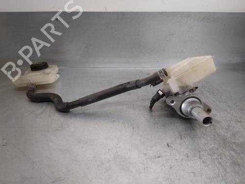 Used Brake master cylinder MAZDA 5 (CR) 2.0 CD (CR19) (143 hp) 12201130