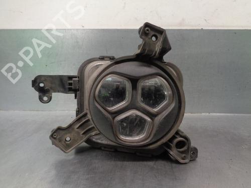 Used Right front fog light Right front fog light 17746899 17746899