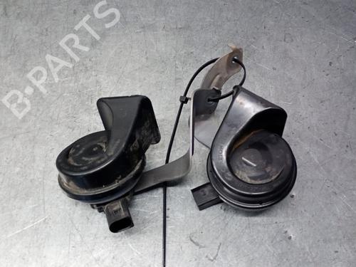 Used Horn BMW X3 (G01, F97, G08) xDrive 20 d Mild-Hybrid (190 hp) 28143957