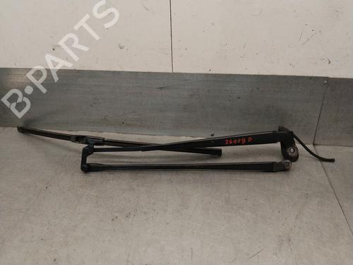 Used Front windshield wiper arm Front windshield wiper arm TOYOTA YARIS (_P13_) 1.3 (NSP130_, NSP130) (99 hp) 40265892 40265892