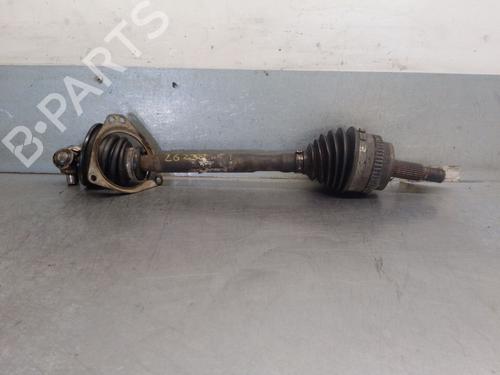 Used Left front driveshaft Left front driveshaft RENAULT MASTER II Van (FD) 2.5 dCi (FD01, FD02, FD21, FD22, FD31, FD32, FD3Y, FD71,... (120 hp) 38933188 38933188