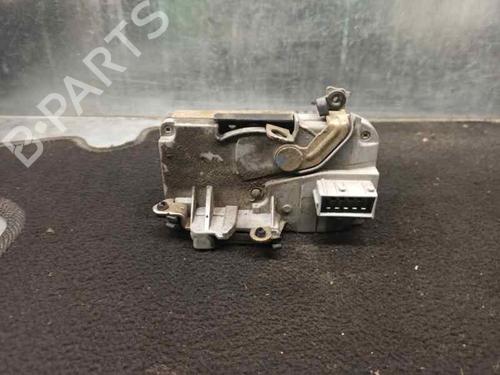 Serrure avant droite PEUGEOT 206 Hatchback (2A/C) 1.6 i (89 hp) 6932691