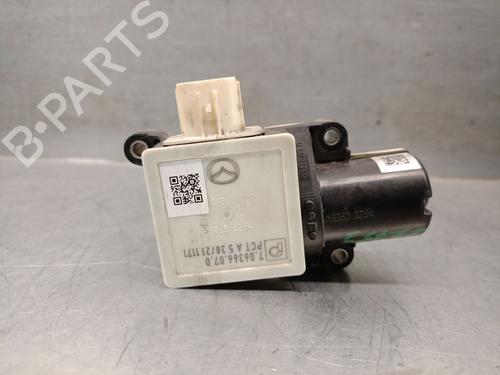 Used Throttle body MAZDA 3 Hatchback (BP) 2.0 SKYACTIV-G M Hybrid (122 hp) 26190643
