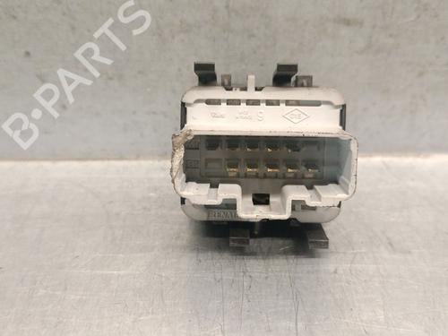 Left front window switch RENAULT GRAND SCÉNIC II (JM0/1_) 1.9 dCi (JM0G, JM12, JM1G, JM2C) | BP28099447I27 