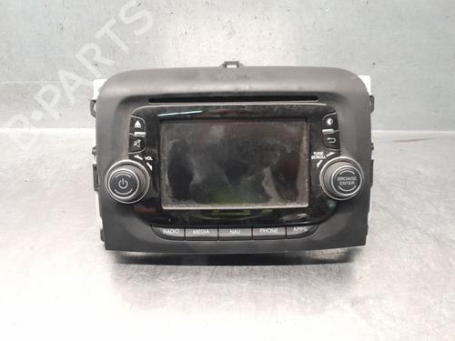 Used Radio Radio 37641526 37641526