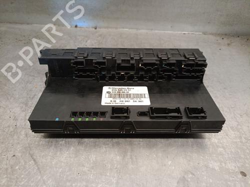 Used Fuse box MERCEDES-BENZ CLK (C209) [2002-2010]  23021640