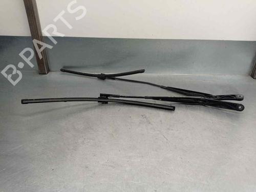 Used Front windshield wiper arm VW GOLF V (1K1) 1.9 TDI (105 hp) 10378431