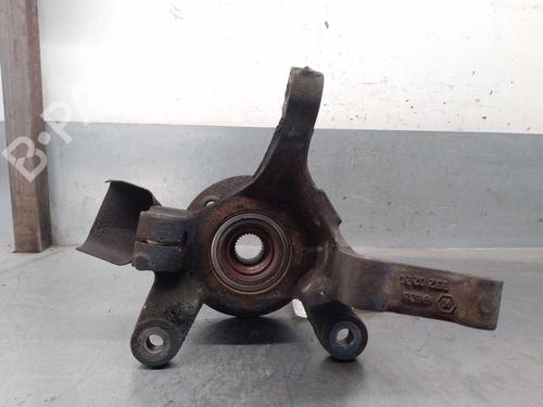 Used Left front steering knuckle Left front steering knuckle MERCEDES-BENZ V-CLASS (638/2) V 230 TD (638.274) (98 hp) 35802149 35802149
