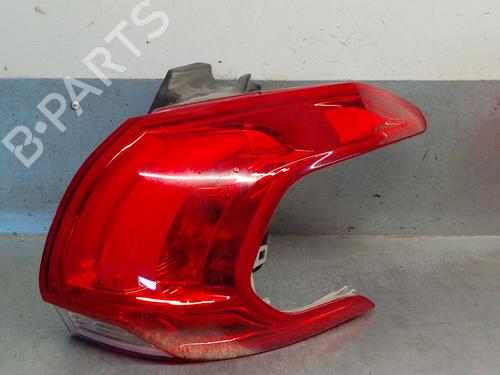 Used Right taillight PEUGEOT 2008 I (CU_) 1.2 THP 110 / PureTech 110 (110 hp) 29325027