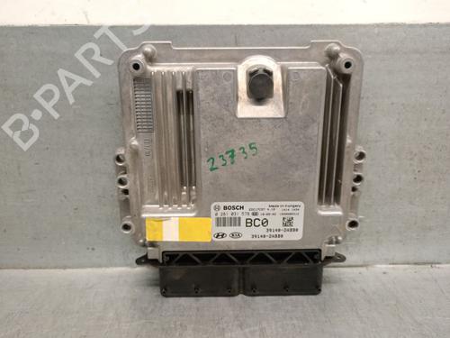 Used Engine control unit (ECU) HYUNDAI TUCSON (TL, TLE) 1.7 CRDi (116 hp) 29606855