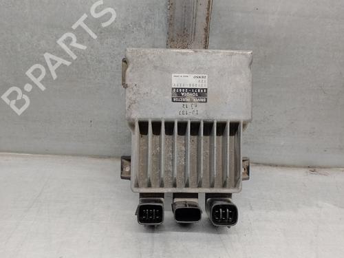 Used Electronic module LEXUS IS II (_E2_) 220d (ALE20) (177 hp) 16444151