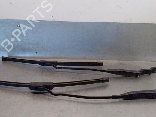 Used Front windshield wiper arm VOLVO V40 Estate (645) 1.9 TD (90 hp) 29332621