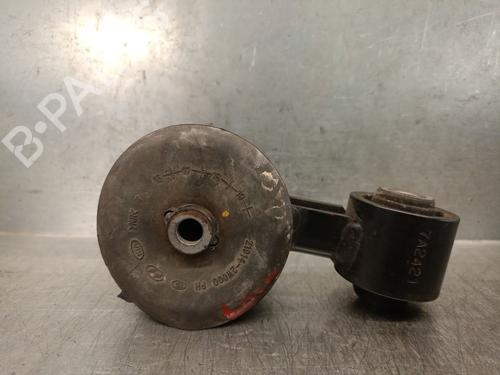 Used Engine mount KIA SORENTO III (UM) 2.2 CRDi (200 hp) 27512696