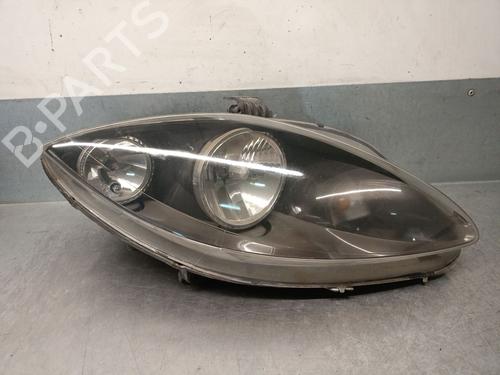 Used Right headlight Right headlight SEAT LEON (1P1) 2.0 TDI 16V (140 hp) 40595792 40595792
