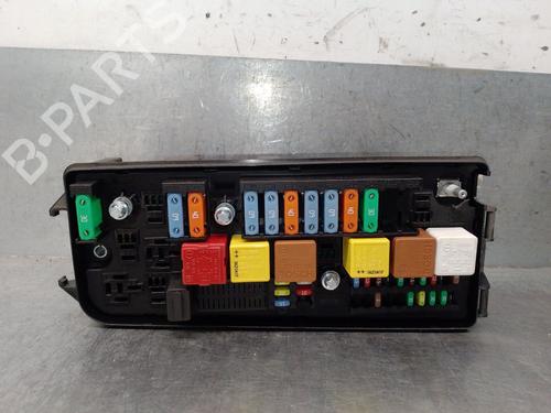 Used Fuse box Fuse box OPEL VECTRA C GTS (Z02) 2.2 DGi (F68) (155 hp) 36466785 36466785