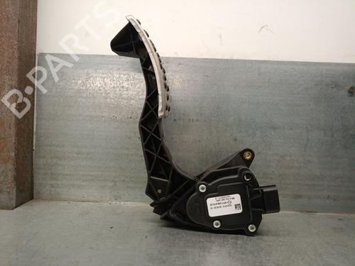 Used Pedal SMART FORTWO Coupe (453) electric drive / EQ (453.391) (56 hp) 25244698