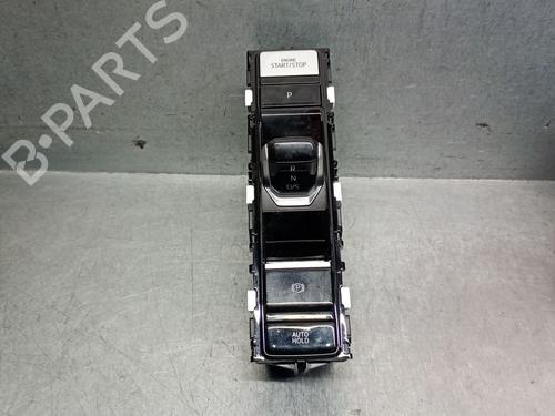 Używane Dźwignia zmiany biegów VW GOLF VIII (CD1, DA1) [2019-2026]  31880870