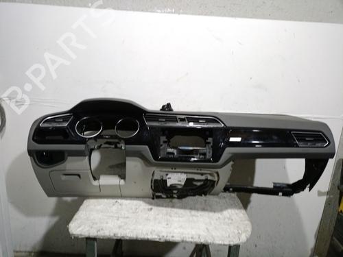 Armaturenbrett für VW TOURAN (5T1) 1.4 TSI (150 hp) 30745504
