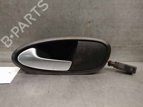 Used Front left interior door handle Front left interior door handle SEAT ALTEA XL (5P5, 5P8) 1.6 TDI (105 hp) 33618388 33618388