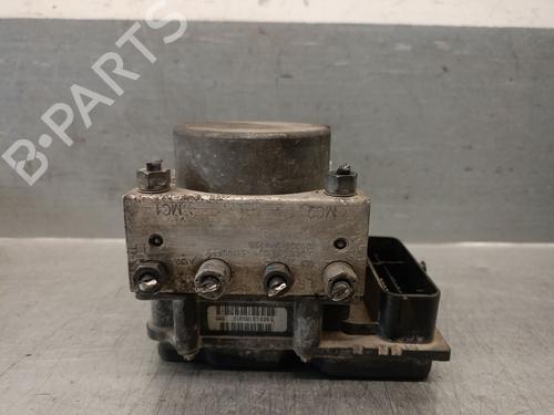 Used ABS pump FIAT PANDA (169_) 1.2 (169.AXB11, 169.AXB1A) (60 hp) 30293813