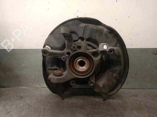 Used Right rear steering knuckle MERCEDES-BENZ C-CLASS (W203) C 200 Kompressor (203.042) (163 hp) 27724776