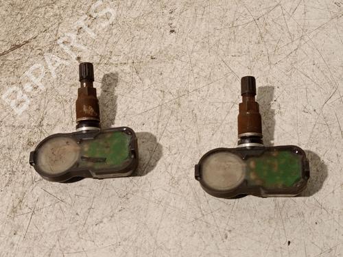 Used Electronic sensor TOYOTA YARIS (_P13_) 1.5 Hybrid (NHP130_) (101 hp) 25236968