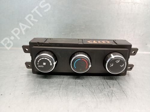 Used Climate control LANCIA VOYAGER MPV (404_) 2.8 CRD (RT, 53) (163 hp) 28134163