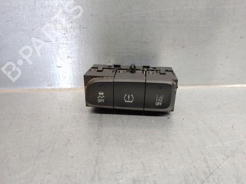 Used Switch OPEL CROSSLAND X / CROSSLAND (P17, P2QO) 1.2 (75) (131 hp) 13699867