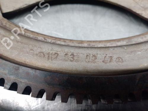 Flywheel MERCEDES-BENZ M-CLASS (W163) ML 400 CDI (163.128) | BP22193489M101 
