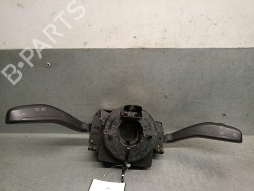 Commande de phare Commande de phare VW POLO IV (9N_, 9A_) 1.4 16V (75 hp) 33977601 33977601