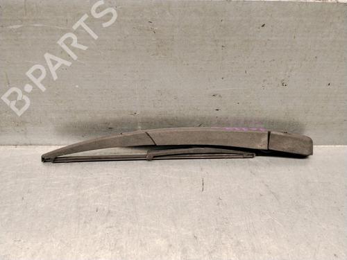 Used Rear windshield wiper arm Rear windshield wiper arm 38346870 38346870