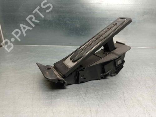 Used Pedal BMW 5 (G30, F90) 520 d Mild-Hybrid xDrive (190 hp) 11938751