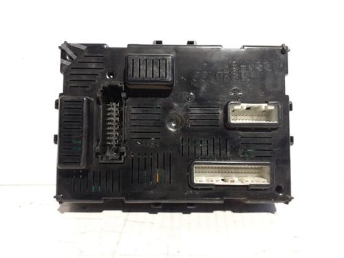 Used Fuse box RENAULT CLIO III (BR0/1, CR0/1) 1.5 dCi (BR17, CR17) (86 hp) 22932298