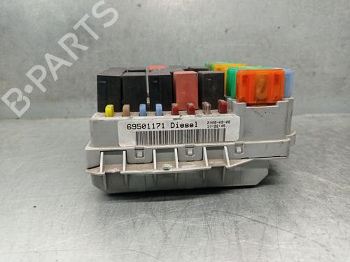 Fuse box IVECO DAILY IV Van 35C12 V, 35C12 V/P, 35S12 V, 35S12 V/P | BP21581253E1 