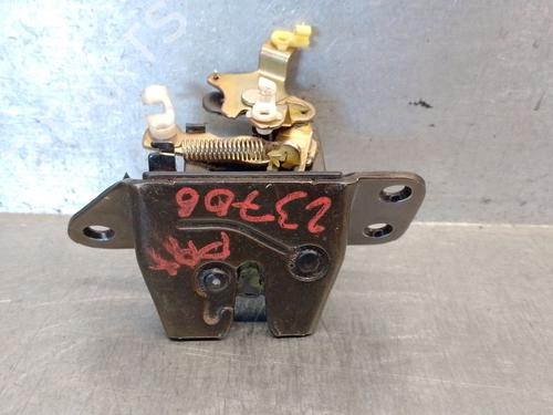 Used Tailgate lock HYUNDAI TERRACAN (HP) 2.9 CRDi (150 hp) 29484383