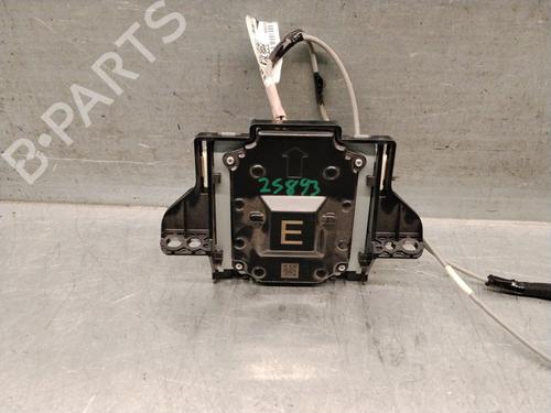 Base antenna Base antenna TOYOTA HIGHLANDER (GSU7_, AXUH7_, TXUA7_) 2.5 Hybrid AWD (AXUH78) (246 hp) 37028186 37028186