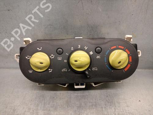 Commande Chauffage RENAULT TWINGO II (CN0_) 1.5 dCi 90 (86 hp) 20646427