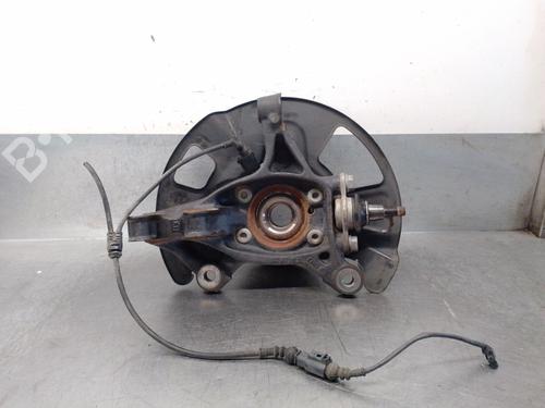 Used Right front steering knuckle Right front steering knuckle VW CRAFTER Van (SY_, SX_) 2.0 TDI FWD (SYB, SYC, SYD) (102 hp) 33399796 33399796