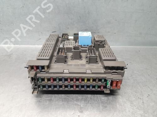 Fuse box PEUGEOT 607 (9D, 9U) 3.0 V6 24V | BP36422052E1 - Image 3