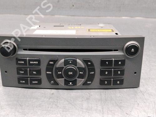 Used Radio Radio 39237388 39237388