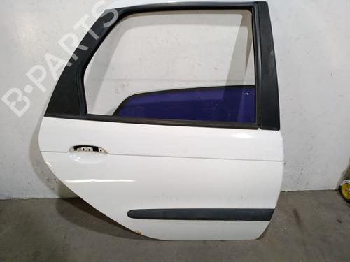 Used Right rear door RENAULT SCÉNIC I MPV (JA0/1_, FA0_) [1999-2010]  29570222
