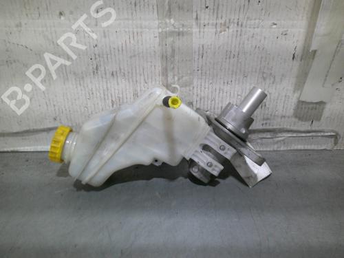 Used Brake master cylinder Brake master cylinder 15061397 15061397