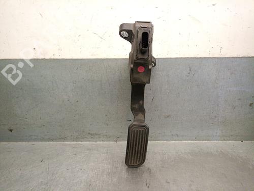 Used Pedal TOYOTA AURIS (_E18_) 1.6 (ZRE181_, ZRE185_, ZRE185R, ZRE181R) (132 hp) 30598021