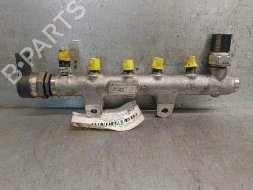 Used Injection rail Injection rail VW POLO V (6R1, 6C1) 1.4 TDI (90 hp) 35794148 35794148